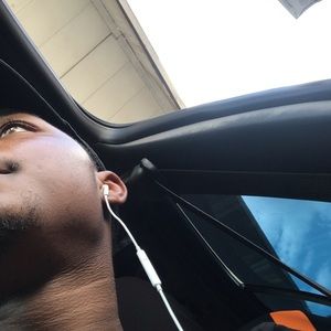 Meet your Posher, Robert